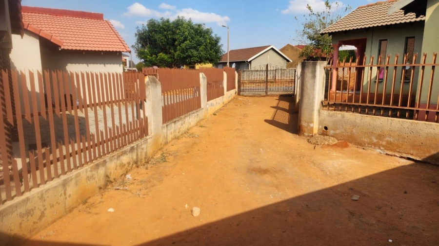 3 Bedroom Property for Sale in Tlhabane North West
